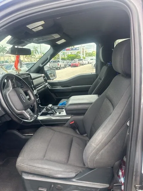 2022 Ford F-150 XLT photo 19
