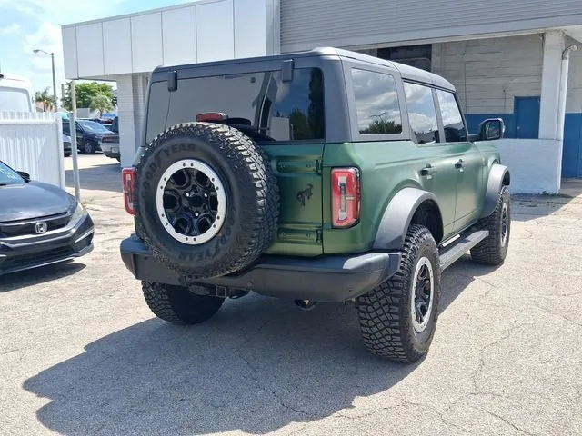 2022 Ford Bronco Badlands photo 4