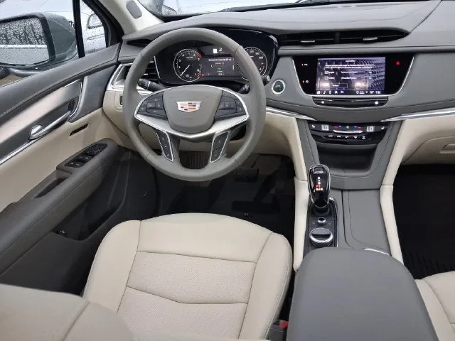 2023 Cadillac XT5 Premium Luxury photo 8