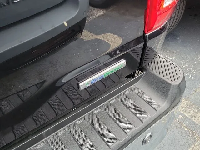 2023 Ford F-150 Lariat photo 4
