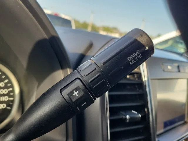 2019 Ford F-150 XLT photo 20