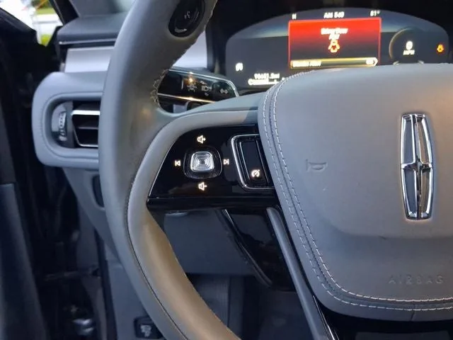 2021 Lincoln Aviator Reserve Premium photo 16