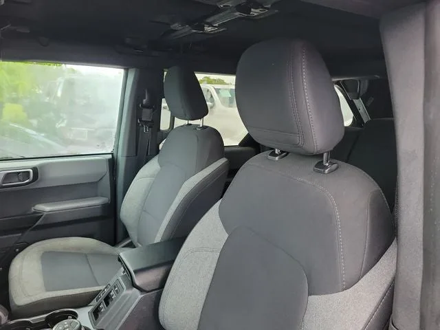 2023 Ford Bronco Big Bend photo 10