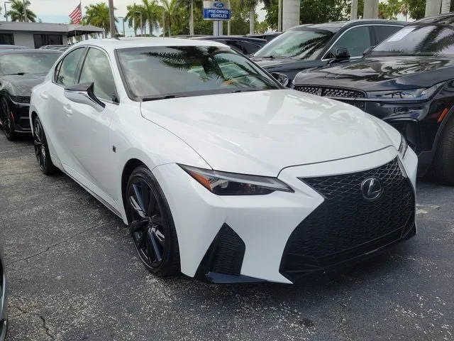 2025 Lexus IS 350 F SPORT Design photo 2