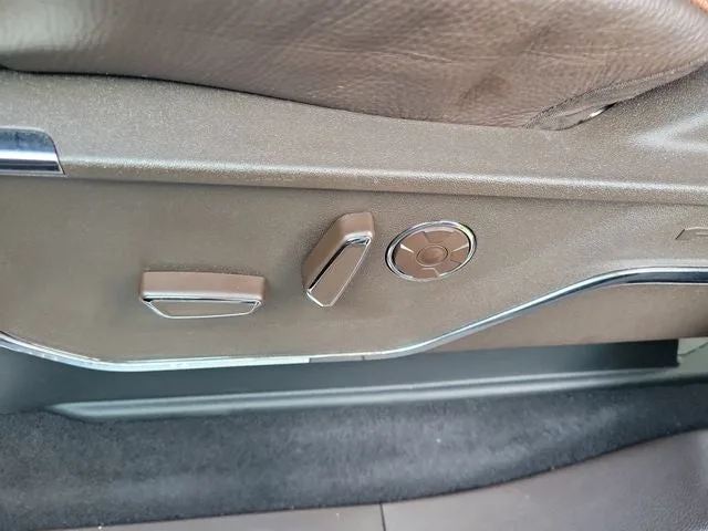 2025 Ford F-150 King Ranch photo 13