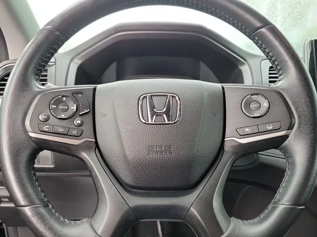 2023 Honda Odyssey EX-L photo 16