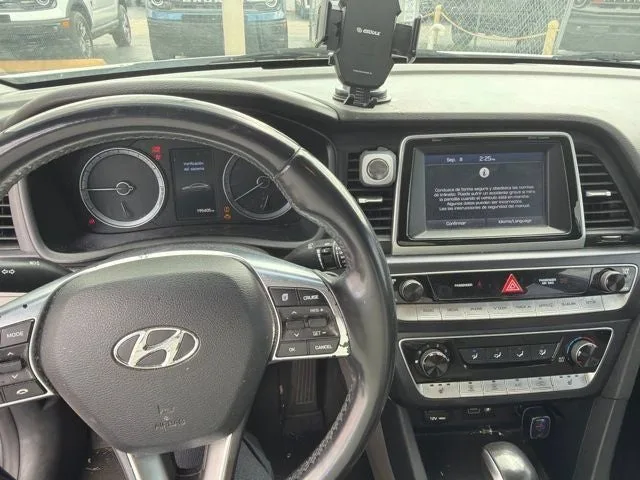 2018 Hyundai Sonata SEL w/SULEV photo 12