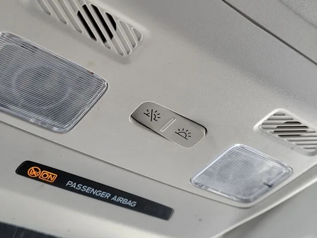 2025 Ford Transit-250 Base photo 31