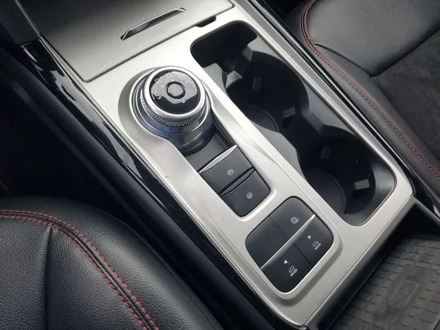 2023 Ford Explorer ST-Line photo 26