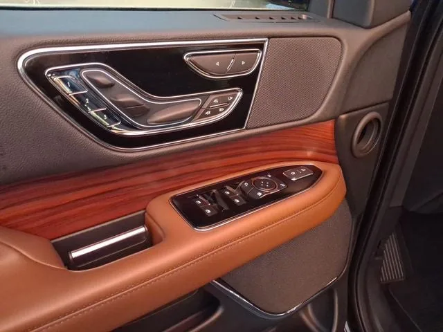 2024 Lincoln Navigator Reserve photo 15