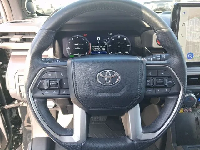 2025 Toyota 4Runner i-FORCE MAX Hybrid TRD Off Road Premium photo 16