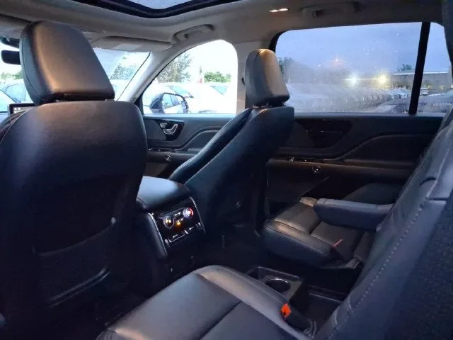 2024 Lincoln Aviator Premiere Premium photo 5