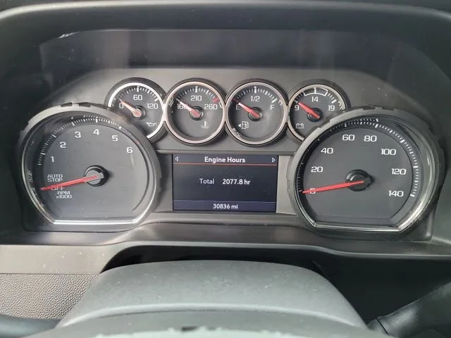 2021 Chevrolet Silverado 1500 LT photo 19