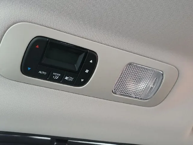 2025 Honda Odyssey EX-L photo 32