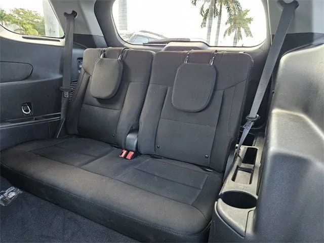 2023 Ford Explorer XLT photo 7