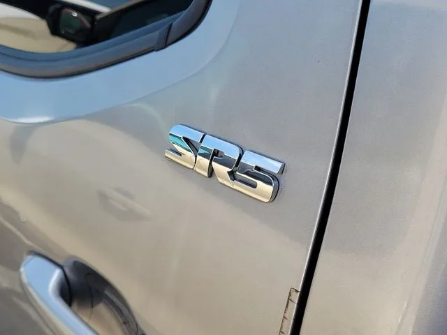 2021 Toyota Tacoma SR5 V6 photo 8