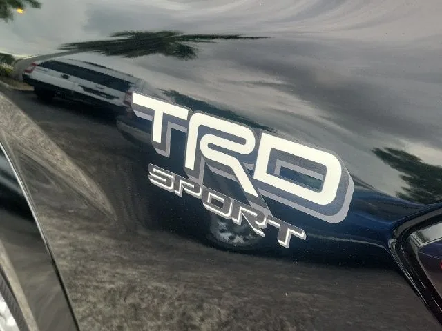 2024 Toyota Tacoma TRD Sport photo 6