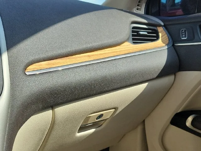 2015 Lincoln MKC Base photo 26