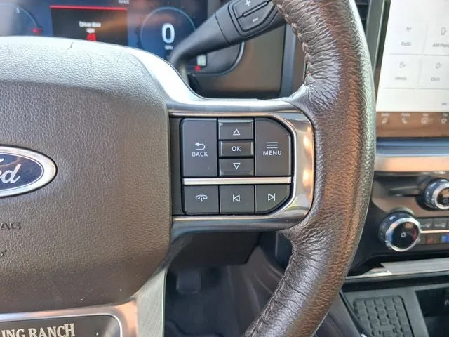 2023 Ford F-450SD King Ranch DRW photo 19