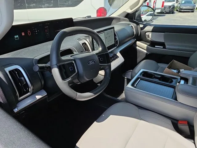 2025 Ford Expedition Max Active photo 14