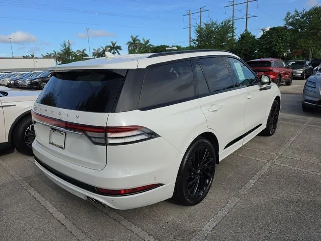 2024 Lincoln Aviator Reserve Premium photo 4