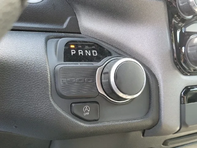 2025 RAM 1500 Tradesman photo 23