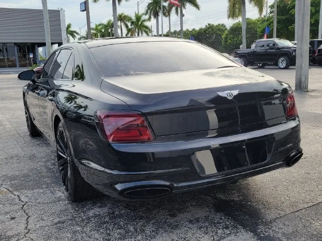 2023 Bentley Flying Spur Mulliner W12 photo 4