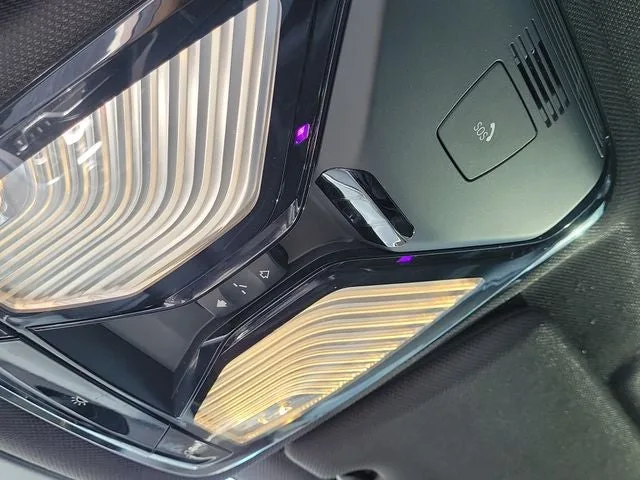 2018 BMW 5 Series 530i xDrive photo 32