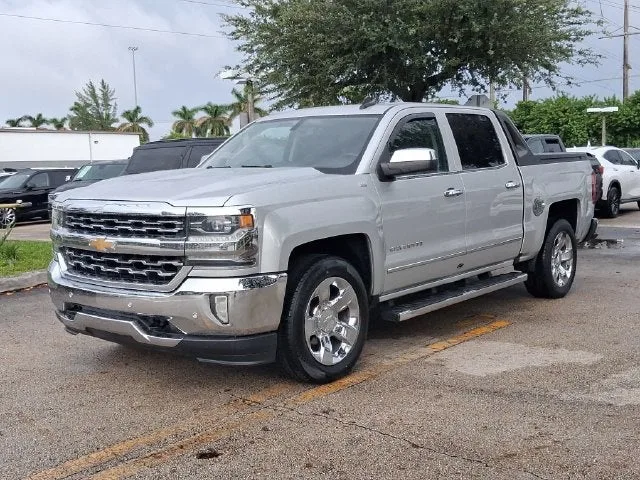 2017 Chevrolet Silverado 1500 LTZ 1LZ photo 2