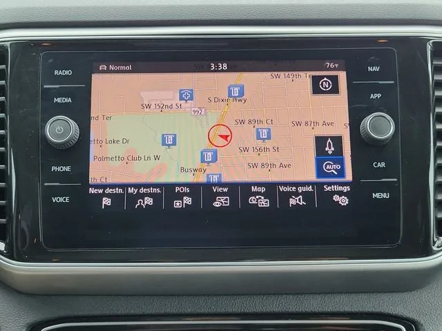 2019 Volkswagen Atlas 3.6L V6 SEL R-Line R-Line photo 27