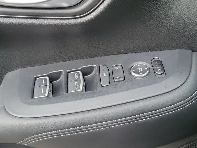 2023 Honda HR-V EX-L photo 14