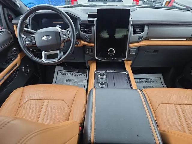 2024 Ford Expedition Platinum photo 16