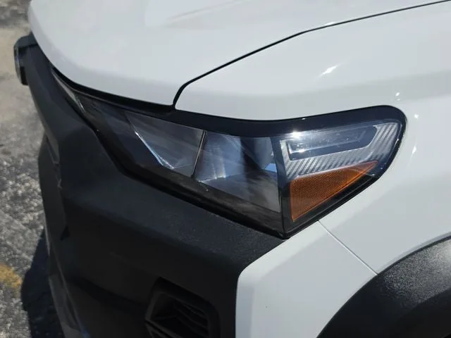 2024 Chevrolet Colorado Trail Boss photo 11