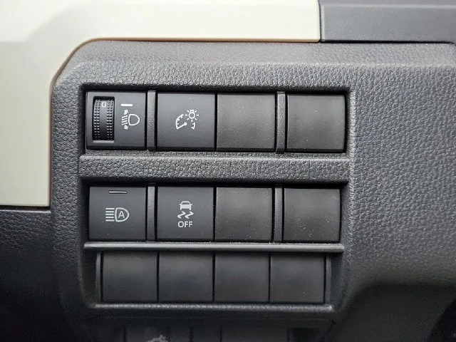 2024 Toyota Tacoma TRD Sport photo 13