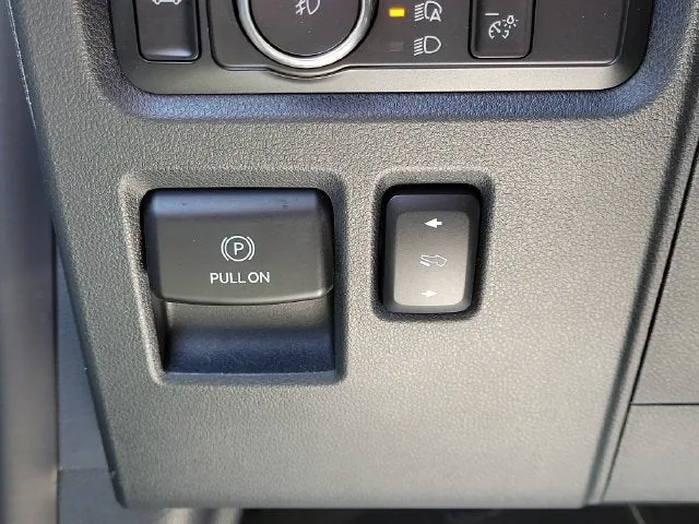 2021 Ford F-150 Lariat photo 14