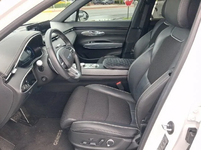 2024 Genesis GV70 2.5T photo 11