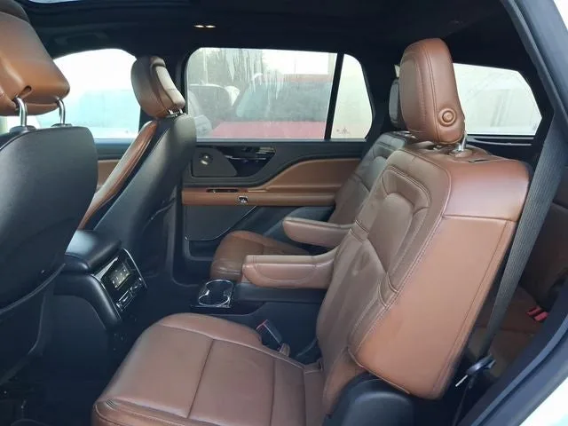 2020 Lincoln Aviator Reserve Premium photo 6