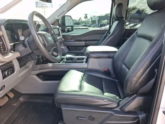 2024 Ford F-250SD XLT photo 12