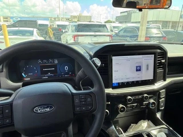 2025 Ford F-150 STX photo 11