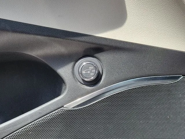 2022 Buick Enclave Essence photo 30