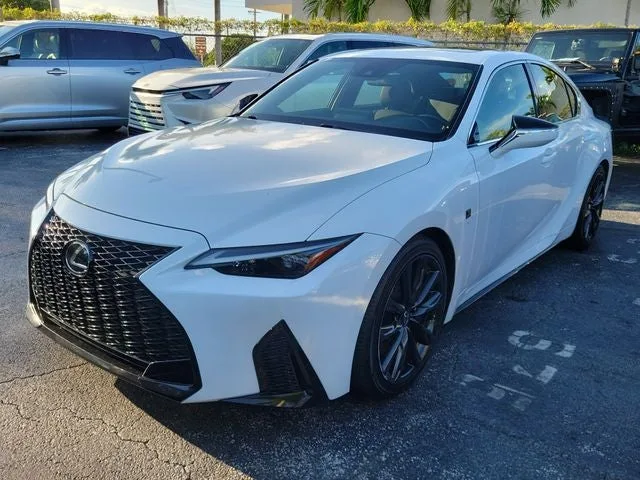 2024 Lexus IS 350 F SPORT Design photo 33