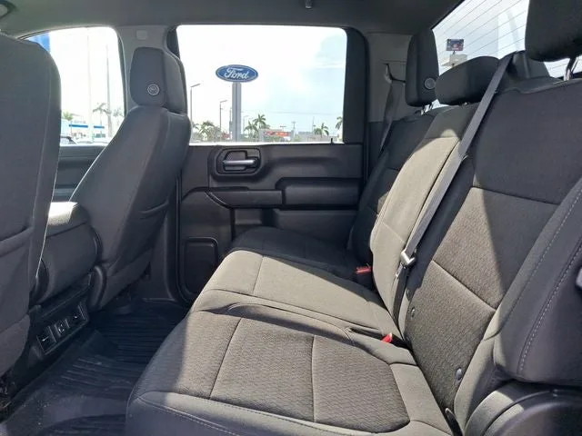 2022 Chevrolet Silverado 2500HD LT photo 7