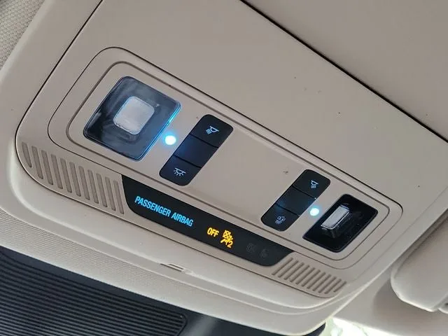 2023 Ford Explorer Base photo 27