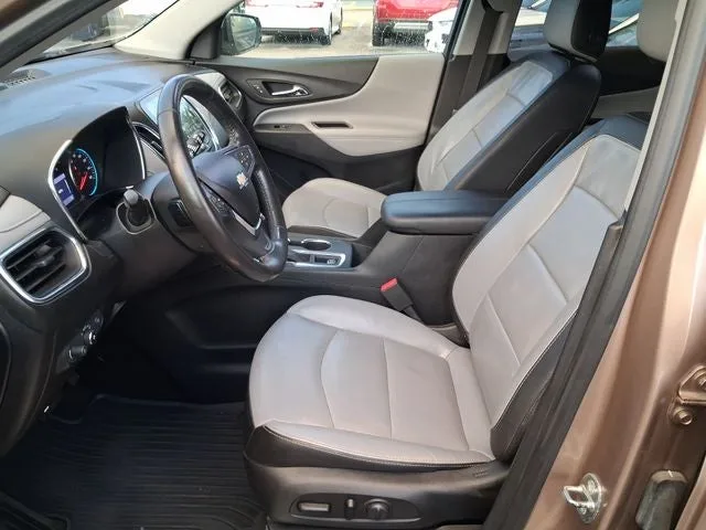 2019 Chevrolet Equinox Premier photo 12