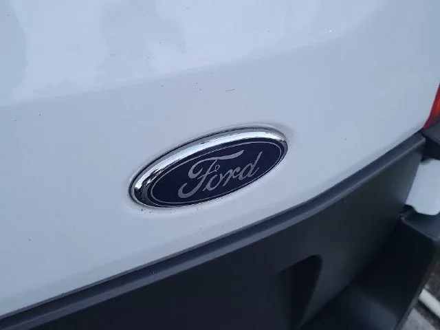2025 Ford Transit-250 Base photo 6