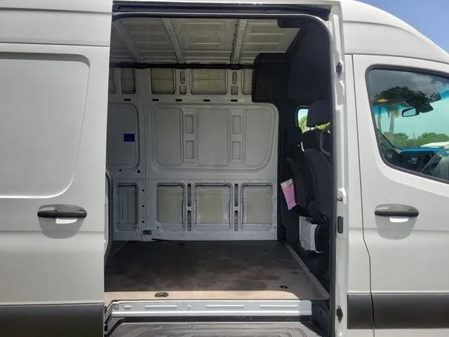 2023 Mercedes-Benz Sprinter 2500 Cargo 170 WB High Roof photo 11
