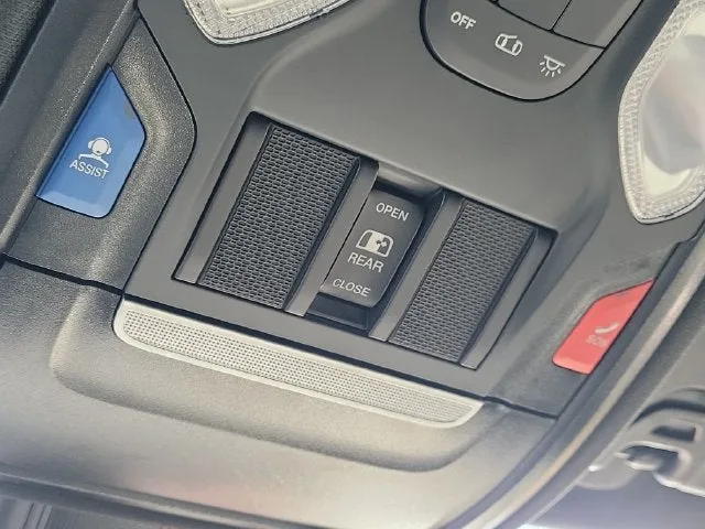 2025 RAM 1500 Tradesman photo 30