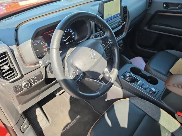 2023 Ford Bronco Sport Outer Banks photo 16