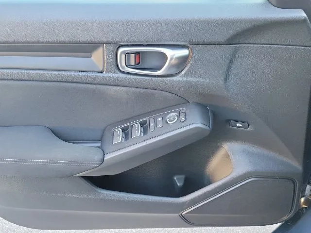 2025 Honda Civic LX photo 16