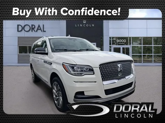 2023 Lincoln Navigator